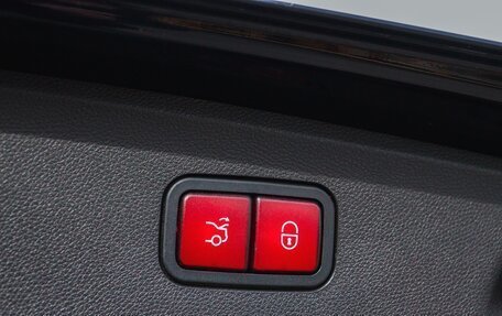 Mercedes-Benz E-Класс, 2014 год, 2 750 000 рублей, 21 фотография