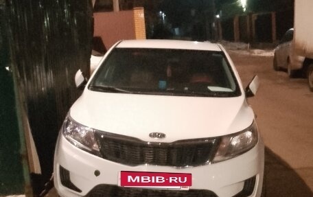 KIA Rio III рестайлинг, 2013 год, 480 000 рублей, 4 фотография
