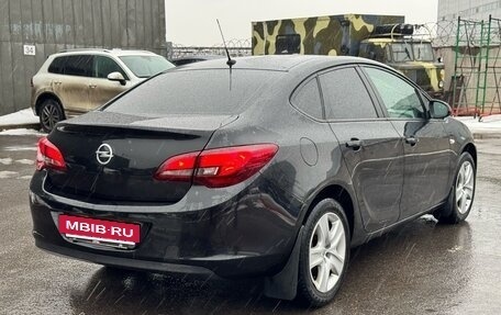 Opel Astra J, 2013 год, 790 000 рублей, 6 фотография