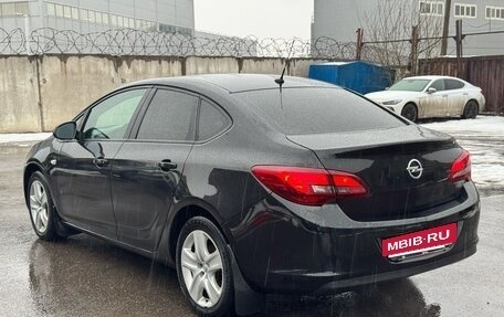 Opel Astra J, 2013 год, 790 000 рублей, 5 фотография