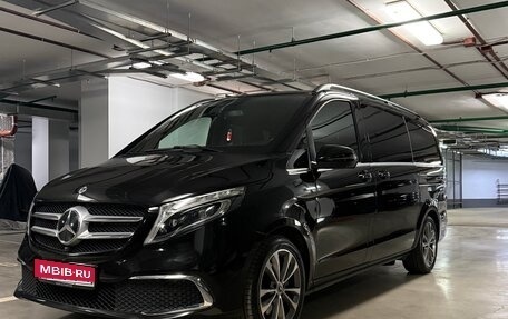 Mercedes-Benz V-Класс, 2021 год, 8 990 000 рублей, 1 фотография