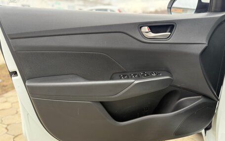 Hyundai Solaris II рестайлинг, 2018 год, 1 280 000 рублей, 11 фотография