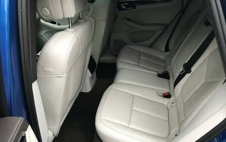 Porsche Macan I рестайлинг, 2016 год, 4 100 000 рублей, 3 фотография