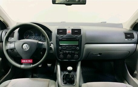 Volkswagen Jetta VI, 2006 год, 565 000 рублей, 10 фотография