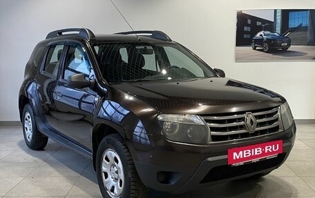 Renault Duster I рестайлинг, 2014 год, 919 000 рублей, 3 фотография