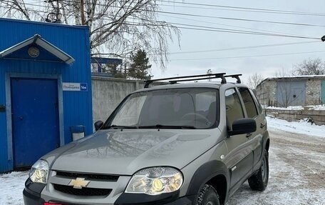 Chevrolet Niva I рестайлинг, 2012 год, 470 000 рублей, 3 фотография