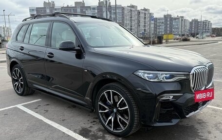 BMW X7, 2021 год, 11 500 000 рублей, 2 фотография