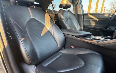 Toyota Camry, 2018 год, 2 550 000 рублей, 20 фотография