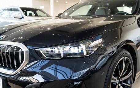 BMW 5 серия, 2024 год, 10 798 000 рублей, 28 фотография