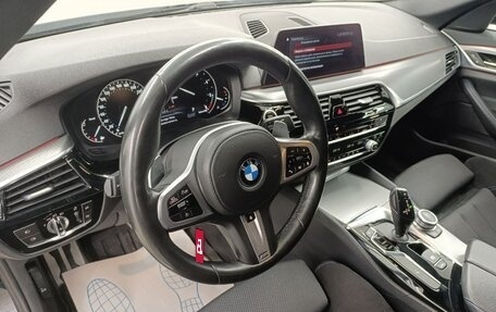 BMW 5 серия, 2019 год, 3 500 000 рублей, 9 фотография