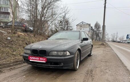 BMW 5 серия, 2002 год, 260 000 рублей, 3 фотография