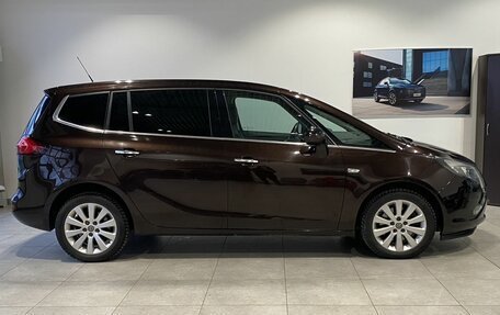 Opel Zafira C рестайлинг, 2012 год, 1 539 000 рублей, 4 фотография