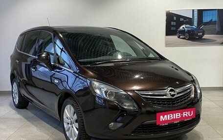 Opel Zafira C рестайлинг, 2012 год, 1 539 000 рублей, 3 фотография