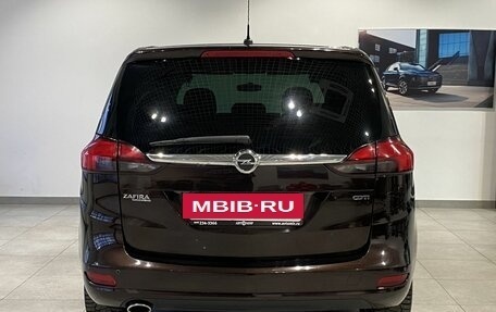 Opel Zafira C рестайлинг, 2012 год, 1 539 000 рублей, 6 фотография