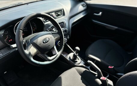 KIA Rio III рестайлинг, 2013 год, 825 000 рублей, 9 фотография