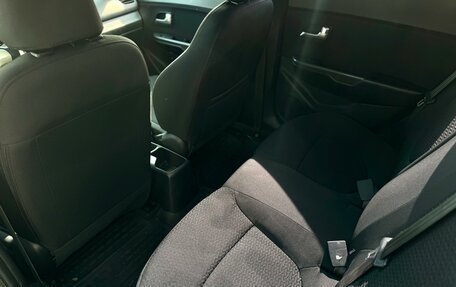 KIA Rio III рестайлинг, 2013 год, 825 000 рублей, 21 фотография