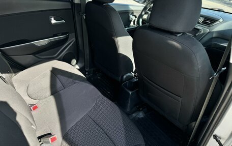 KIA Rio III рестайлинг, 2013 год, 825 000 рублей, 22 фотография