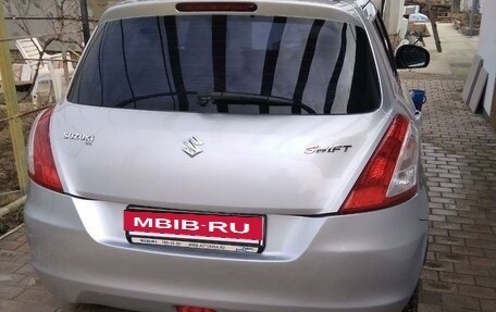 Suzuki Swift IV, 2011 год, 790 000 рублей, 3 фотография