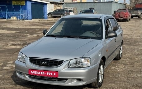 Hyundai Accent II, 2005 год, 380 000 рублей, 2 фотография