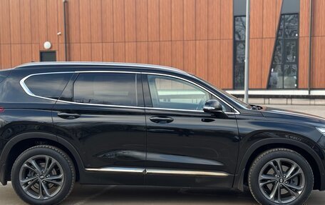 Hyundai Santa Fe III рестайлинг, 2018 год, 2 798 000 рублей, 4 фотография