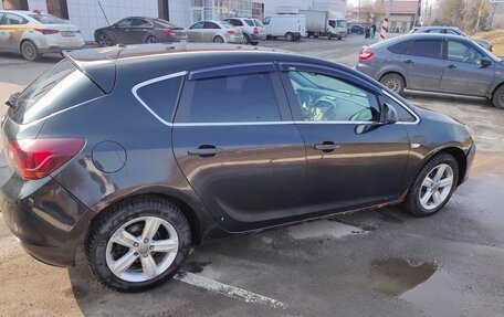 Opel Astra J, 2012 год, 600 000 рублей, 4 фотография