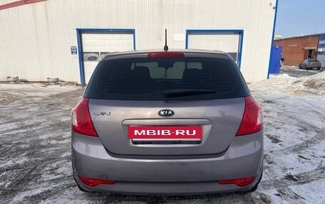 KIA cee'd I рестайлинг, 2010 год, 890 000 рублей, 6 фотография