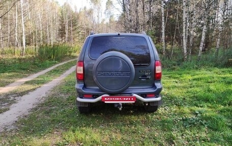 Chevrolet Niva I рестайлинг, 2008 год, 550 000 рублей, 3 фотография