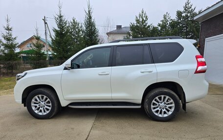 Toyota Land Cruiser Prado 150 рестайлинг 2, 2016 год, 4 100 000 рублей, 8 фотография