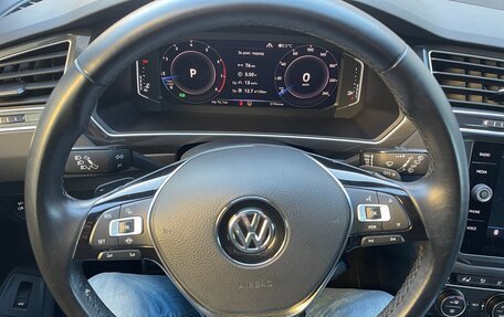 Volkswagen Tiguan II, 2019 год, 2 900 000 рублей, 21 фотография