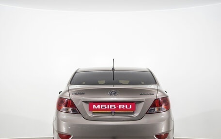 Hyundai Solaris II рестайлинг, 2013 год, 849 000 рублей, 6 фотография