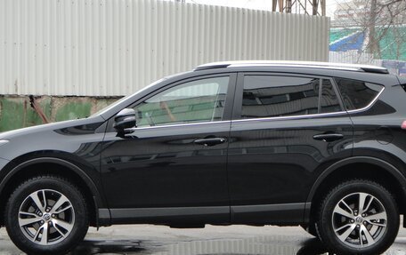 Toyota RAV4, 2018 год, 2 750 000 рублей, 9 фотография