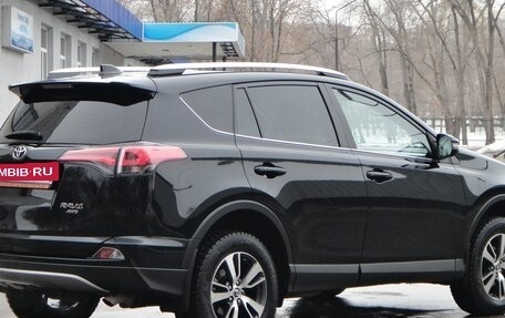 Toyota RAV4, 2018 год, 2 750 000 рублей, 6 фотография
