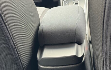 Hyundai Solaris II рестайлинг, 2012 год, 900 000 рублей, 22 фотография