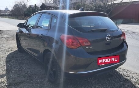 Opel Astra J, 2014 год, 550 000 рублей, 8 фотография