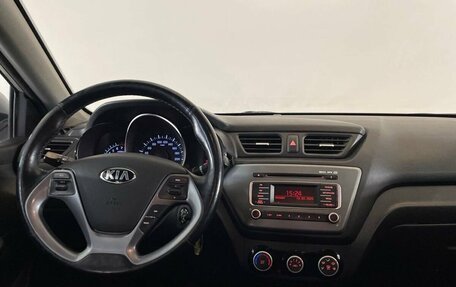 KIA Rio III рестайлинг, 2015 год, 897 000 рублей, 14 фотография