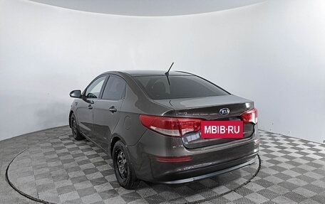 KIA Rio III рестайлинг, 2015 год, 661 850 рублей, 8 фотография