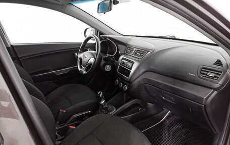 KIA Rio III рестайлинг, 2015 год, 661 850 рублей, 13 фотография