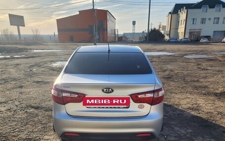 KIA Rio III рестайлинг, 2013 год, 900 000 рублей, 11 фотография