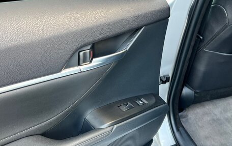 Toyota Camry, 2021 год, 3 300 000 рублей, 22 фотография