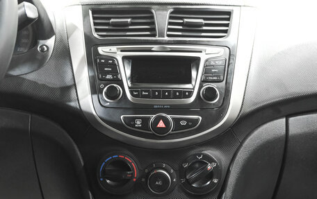 Hyundai Solaris II рестайлинг, 2014 год, 889 000 рублей, 16 фотография