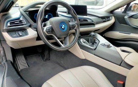 BMW i8 I рестайлинг, 2016 год, 5 465 504 рублей, 10 фотография