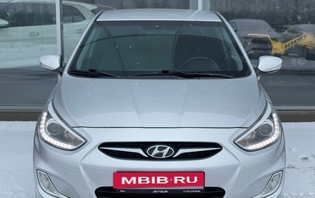 Hyundai Solaris II рестайлинг, 2014 год, 1 070 000 рублей, 2 фотография