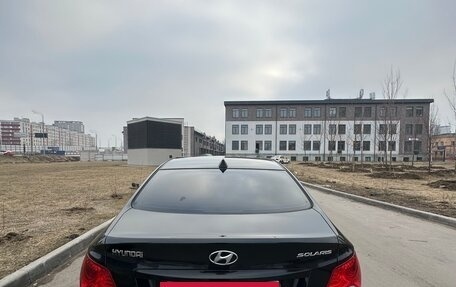 Hyundai Solaris II рестайлинг, 2012 год, 900 000 рублей, 16 фотография