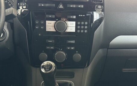 Opel Zafira B, 2008 год, 690 000 рублей, 9 фотография