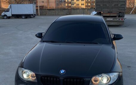 BMW 1 серия, 2007 год, 890 000 рублей, 11 фотография