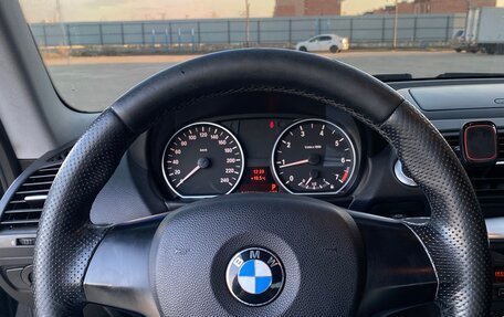 BMW 1 серия, 2007 год, 890 000 рублей, 20 фотография