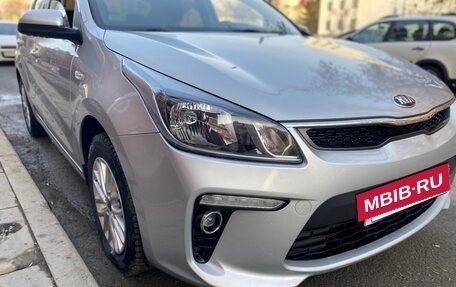 KIA Rio IV, 2018 год, 1 280 000 рублей, 2 фотография