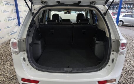 Mitsubishi Outlander III рестайлинг 3, 2013 год, 1 599 000 рублей, 9 фотография