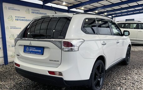 Mitsubishi Outlander III рестайлинг 3, 2013 год, 1 599 000 рублей, 5 фотография