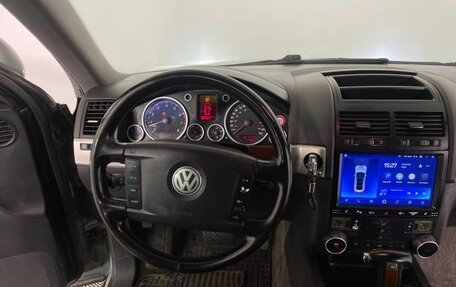 Volkswagen Touareg III, 2004 год, 705 000 рублей, 16 фотография
